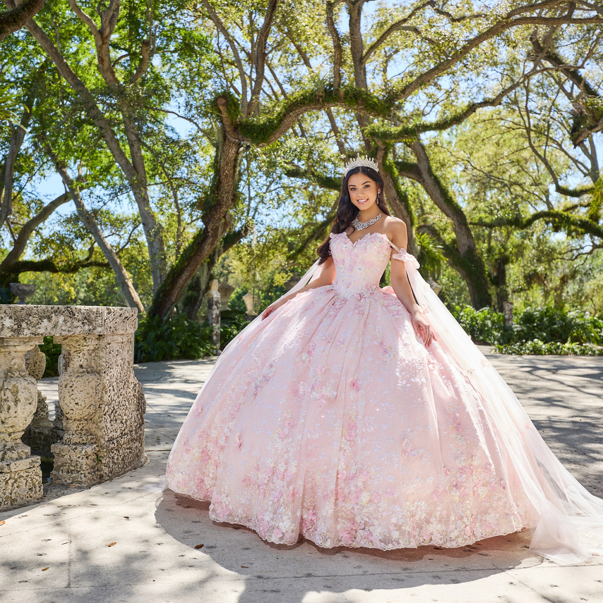 Princesa by Ariana Vara PR30135-Panel Train Detachable Strap Quince
